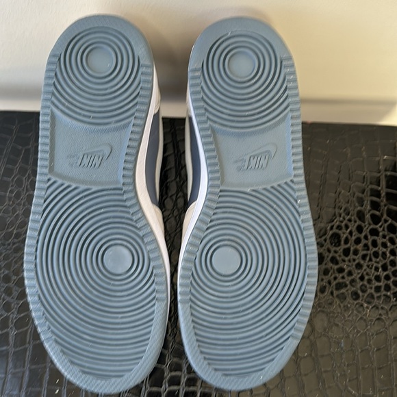 Women’s Nike Court Borough Premium Low ‘Armory Blue’ Sneaker SZ 8 - Picture 4 of 5